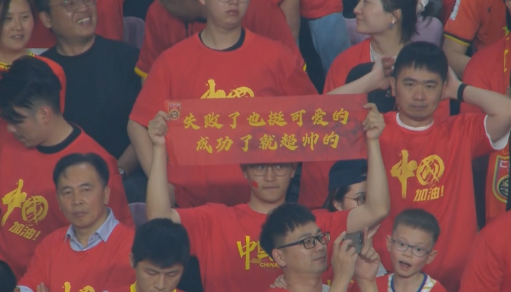 媒體人：國足為伊萬保守付出巨大代價(jià)，爭4處絕對劣勢&喪失主動權(quán)