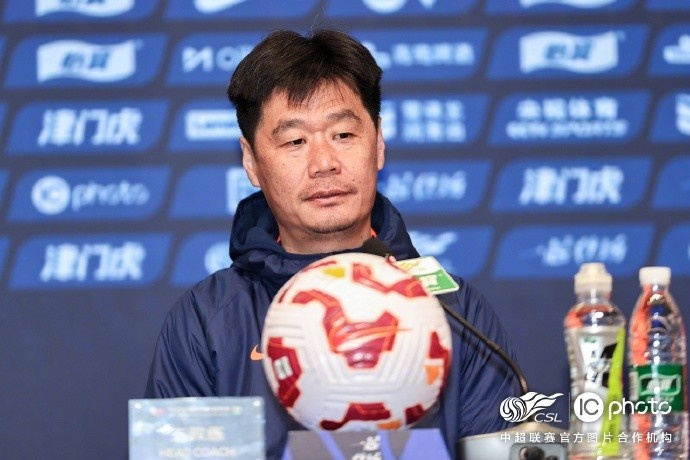 李霄鵬：希望明天比賽能打出一些新的東西，取得一個(gè)好的結(jié)果
