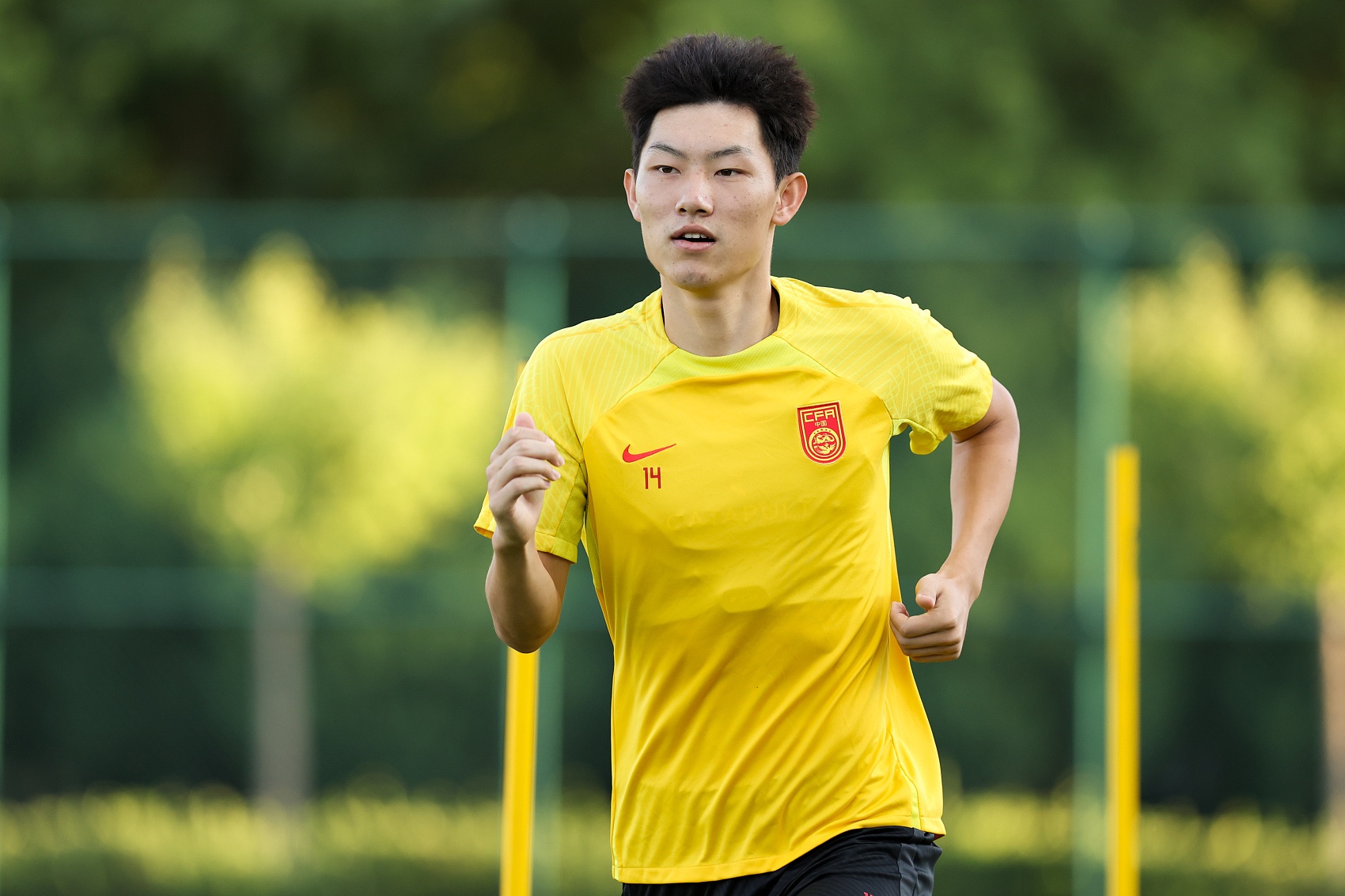 魯媒：泰山隊(duì)抵達(dá)梅州五外援齊整，四名國腳可出戰(zhàn)史松宸隨隊(duì)