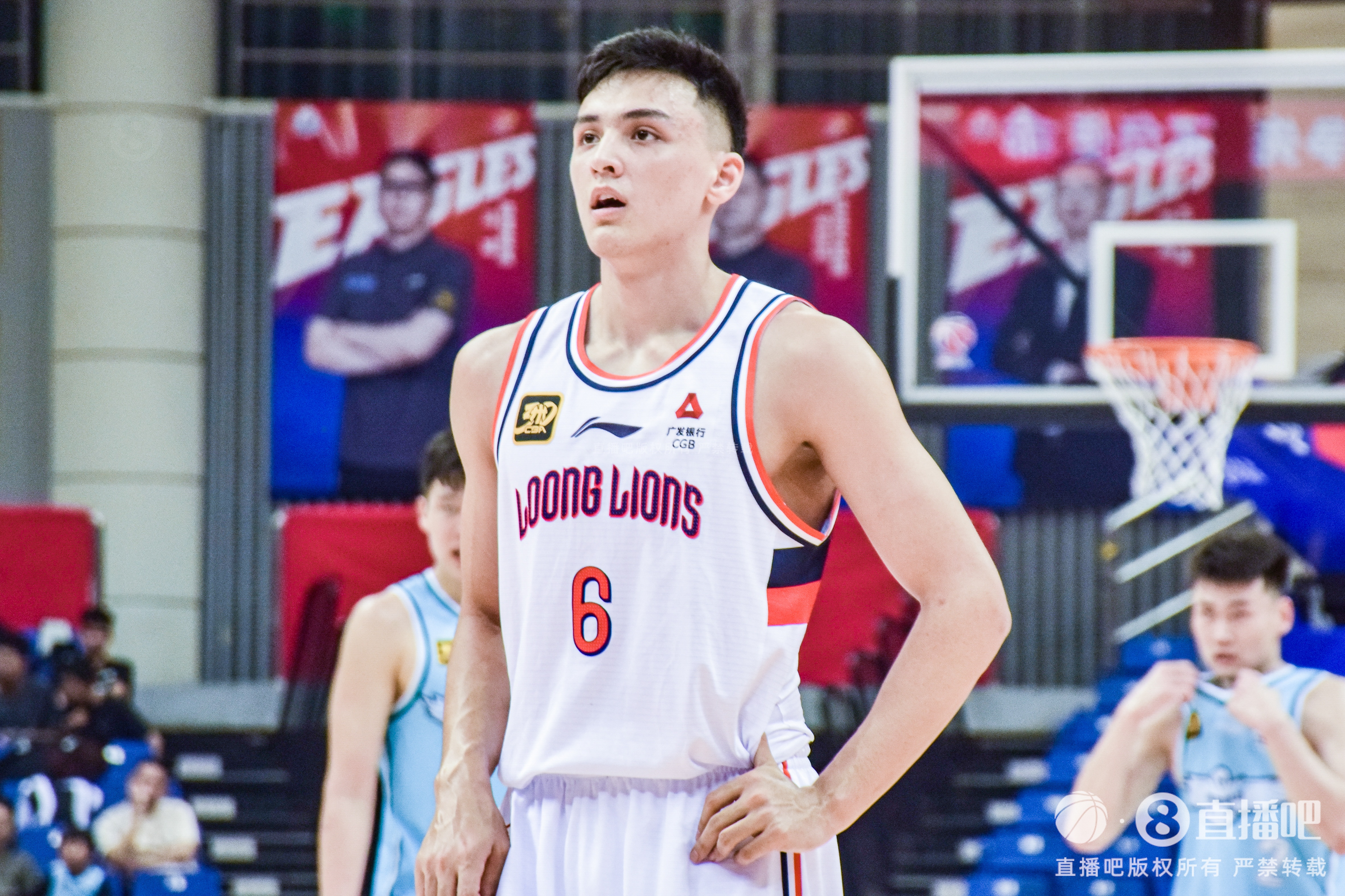 精準打擊！于米提半場5中5拿到13分 三分3中3
