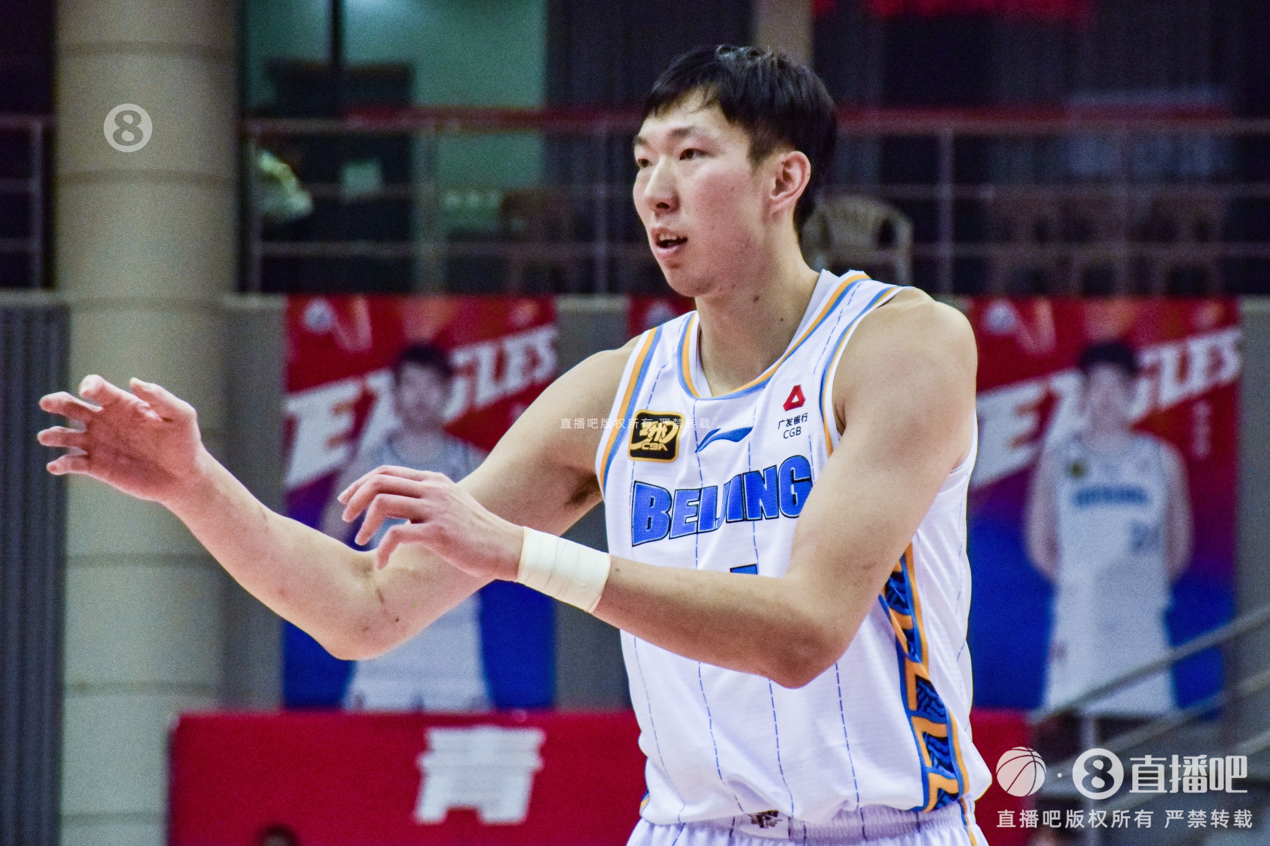 高效且全面！周琦全場11投7中 拿下17分14籃板1搶斷2蓋帽